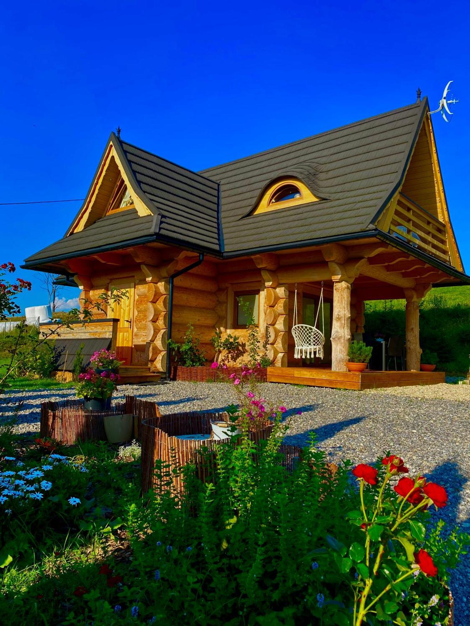 Malowany Domek W Gorach Ciche  Exterior photo